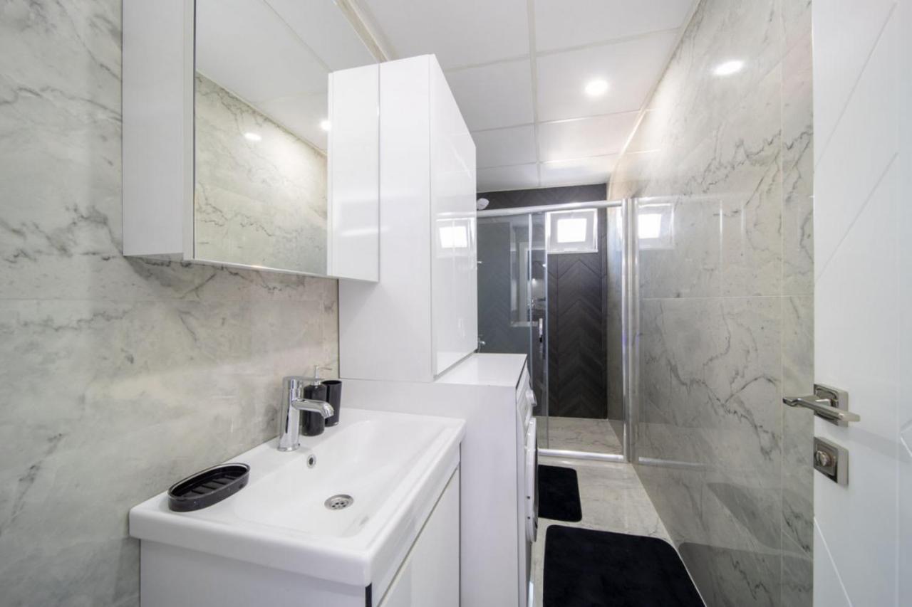 Modern And Central Duplex Apartment Near Beach In אנטליה מראה חיצוני תמונה